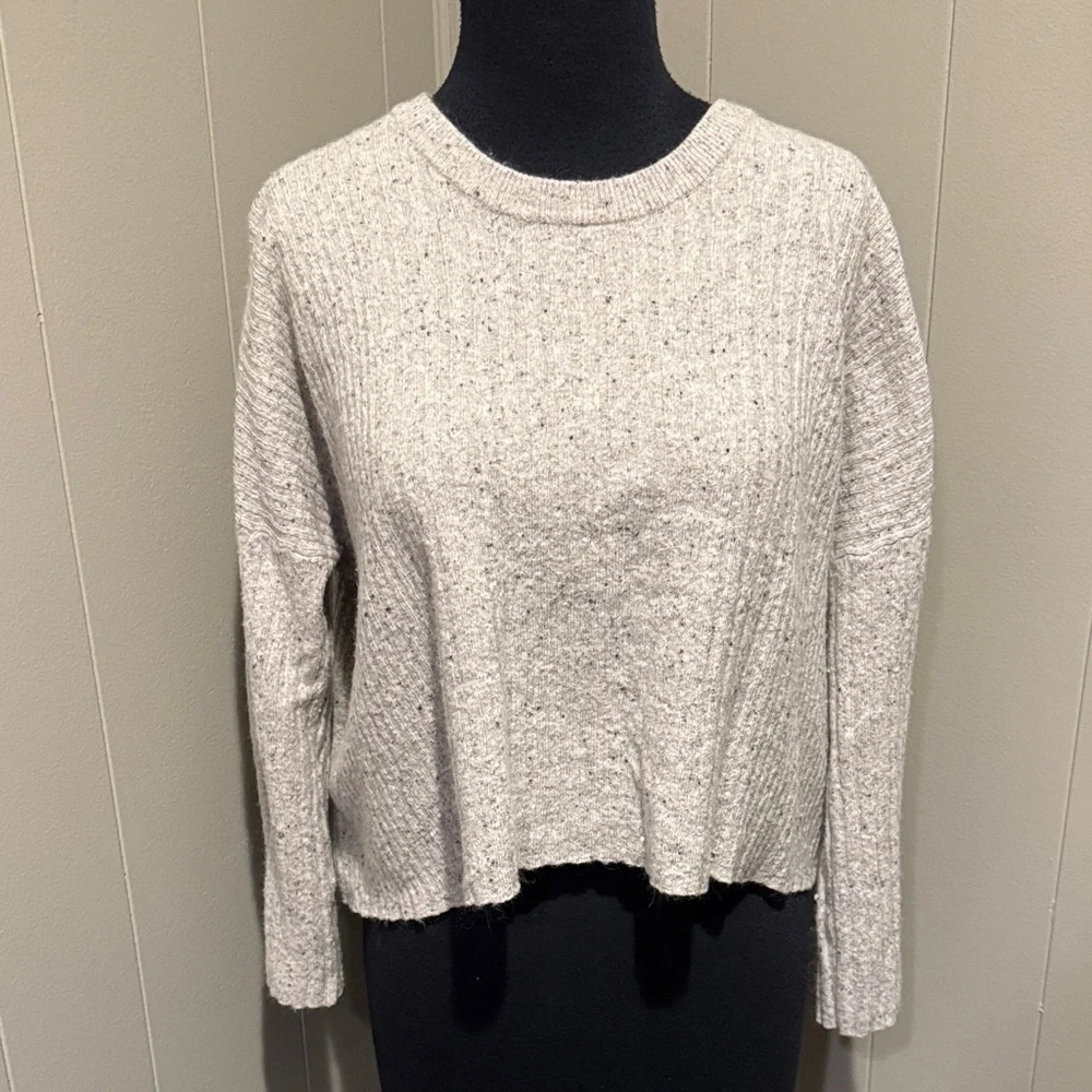 Madewell Gray Cropped Cozy Cottagecore Crew Neck Sweater